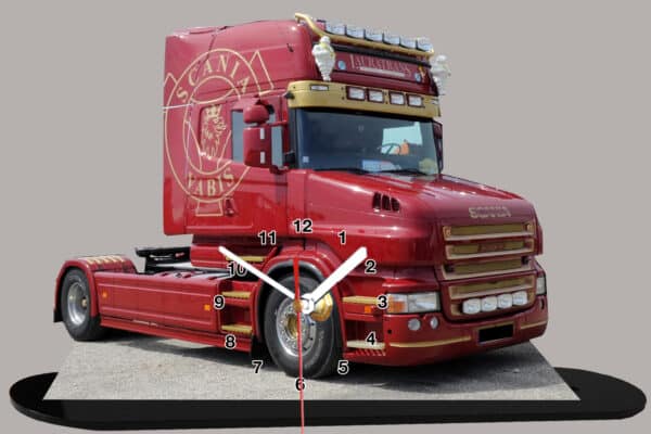 Camion décoré Scania Vabis rouge