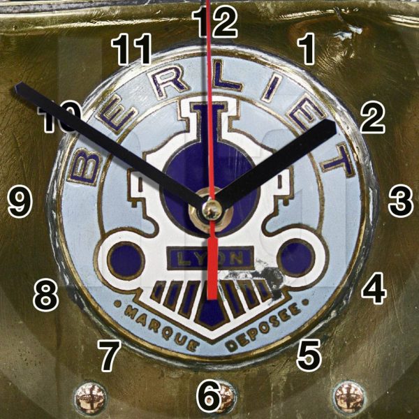 logo Berliet 01 en horloge murale