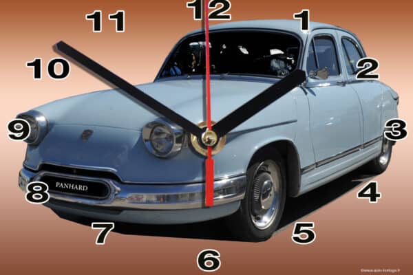 Panhard pl 17 -02 en horloge murale