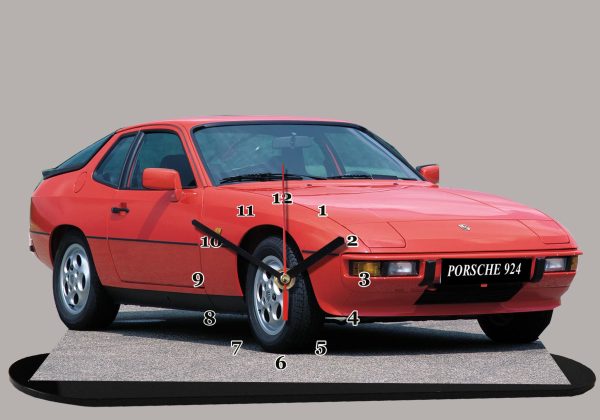 Porsche 924 rouge -06 en horloge miniature