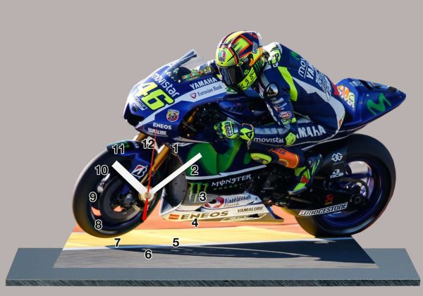 Valentino Rossi, Yamaha, Moto GP 2015 en horloge -07