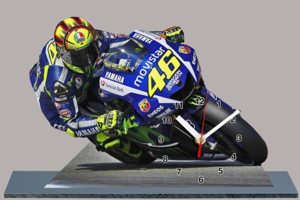 Valentino Rossi, Yamaha, Moto GP 2015 en horloge -09