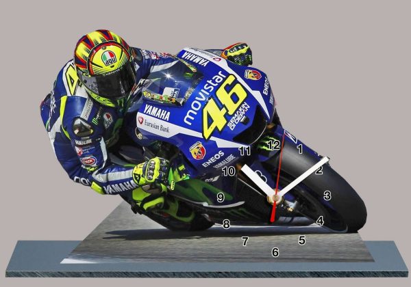 Valentino Rossi, Yamaha, Moto GP 2015 en horloge -09