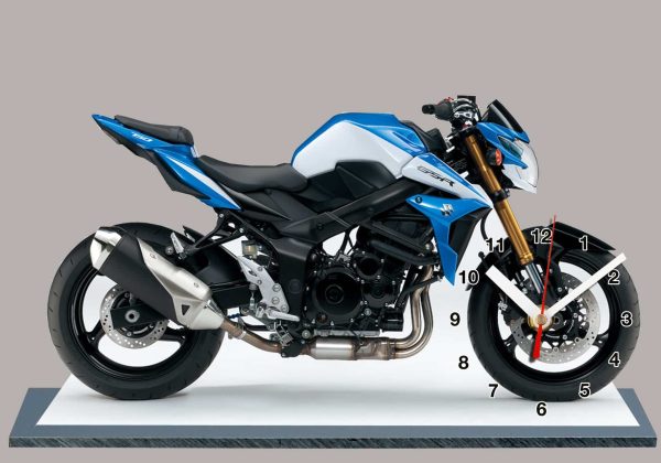 Moto, Suzuki GSR bleu en horloge 01