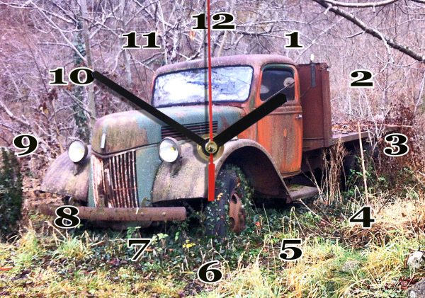 Ford F598 de 1946 en horloge murale rectangulaire 01