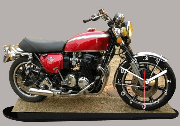 Moto, Honda 750 four rouge en horloge miniature 02