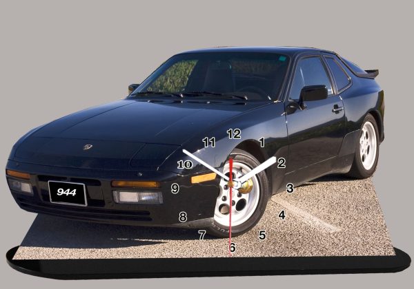 Porsche 944 Noire en auto horloge-04