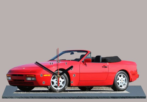 Porsche 944 Cabriolet Rouge en auto horloge miniature-06